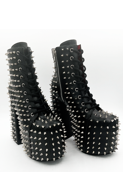 Brutal Boot